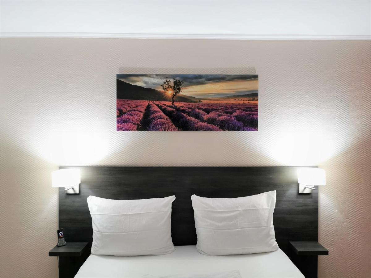 Bivius Hotel Restaurant Luxembourg Strassen Εξωτερικό φωτογραφία