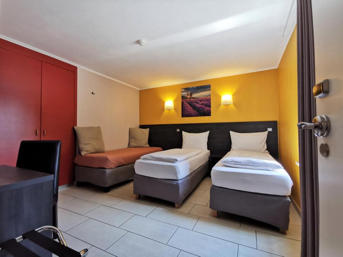 Bivius Hotel Restaurant Luxembourg Strassen Εξωτερικό φωτογραφία