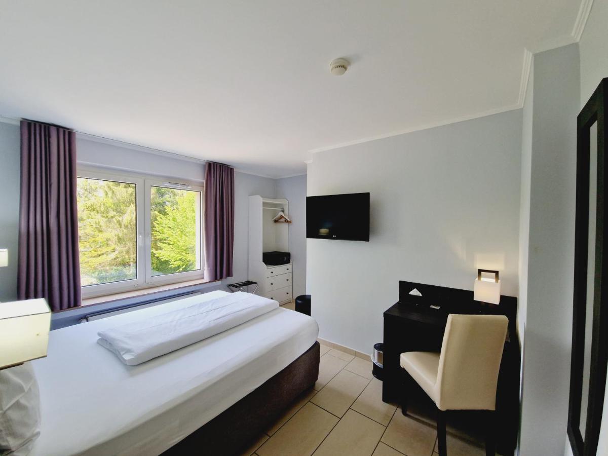 Bivius Hotel Restaurant Luxembourg Strassen Εξωτερικό φωτογραφία