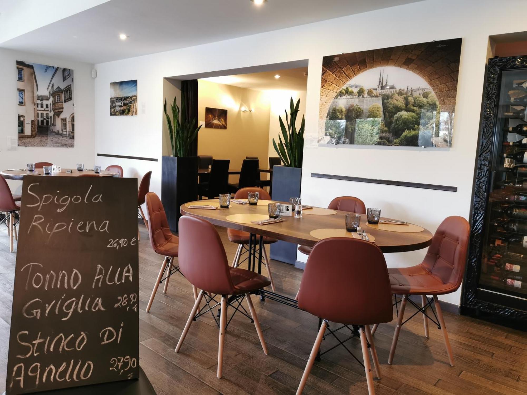 Bivius Hotel Restaurant Luxembourg Strassen Εξωτερικό φωτογραφία